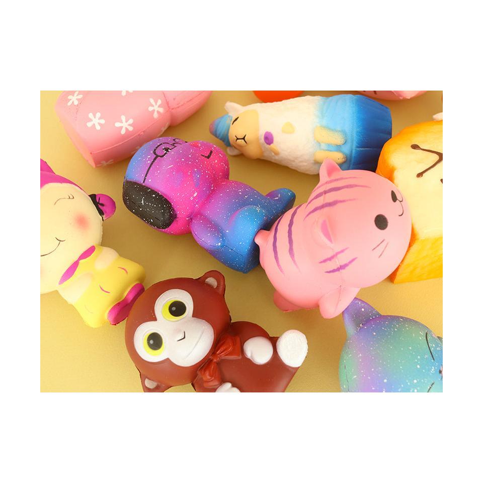 Gros Squishy Licorne Blanche Et Dorée