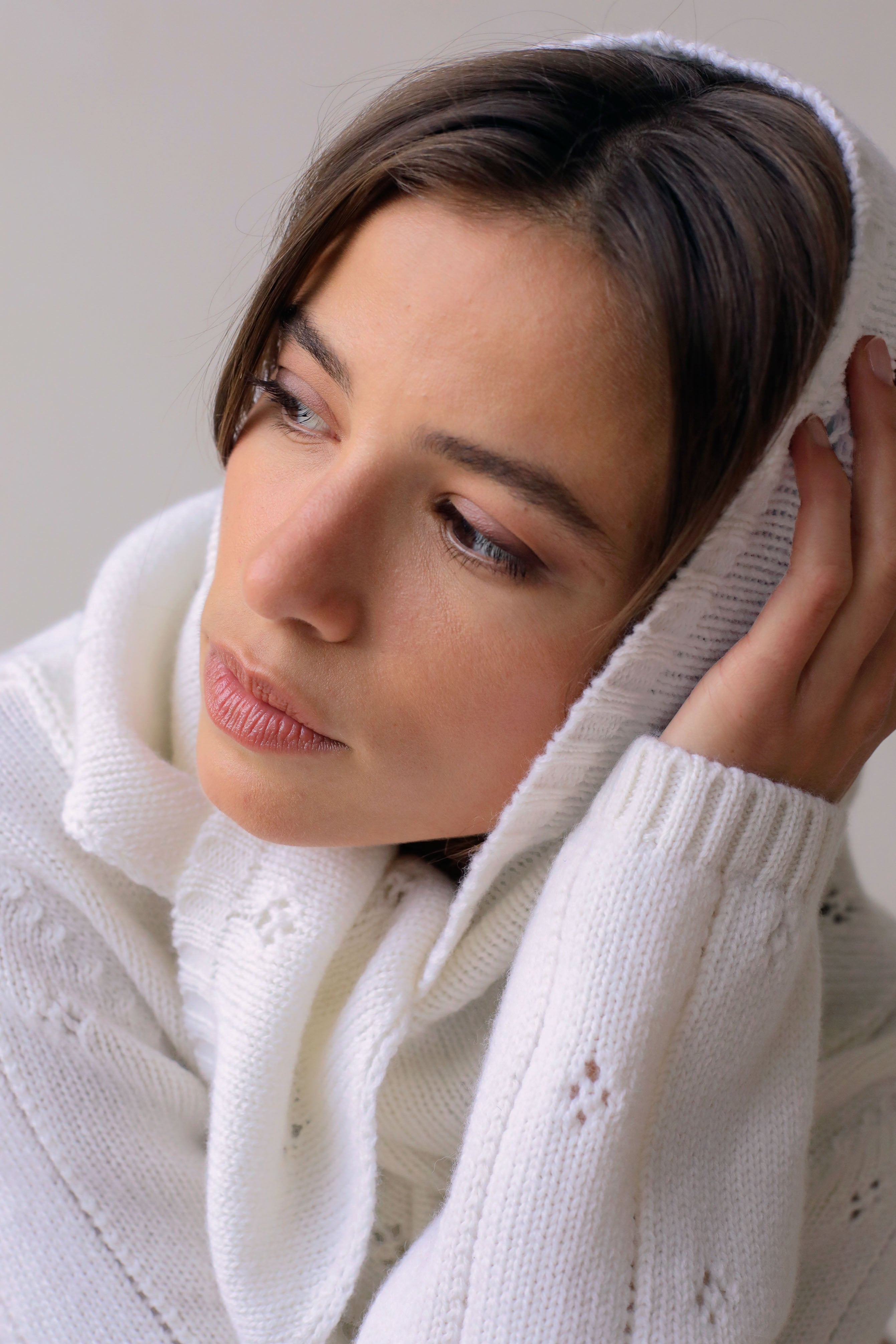 Le Vivaldi Knitted Sweater - Ecru