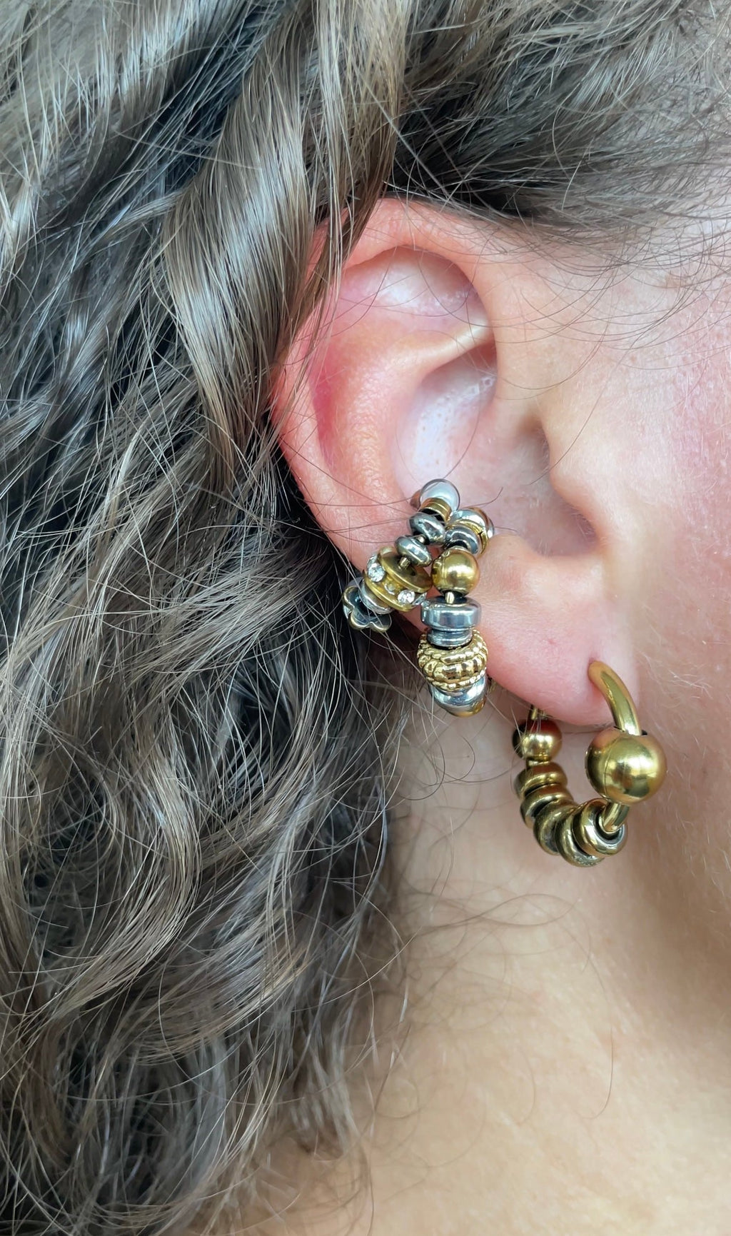 Anemone Ear Cuff