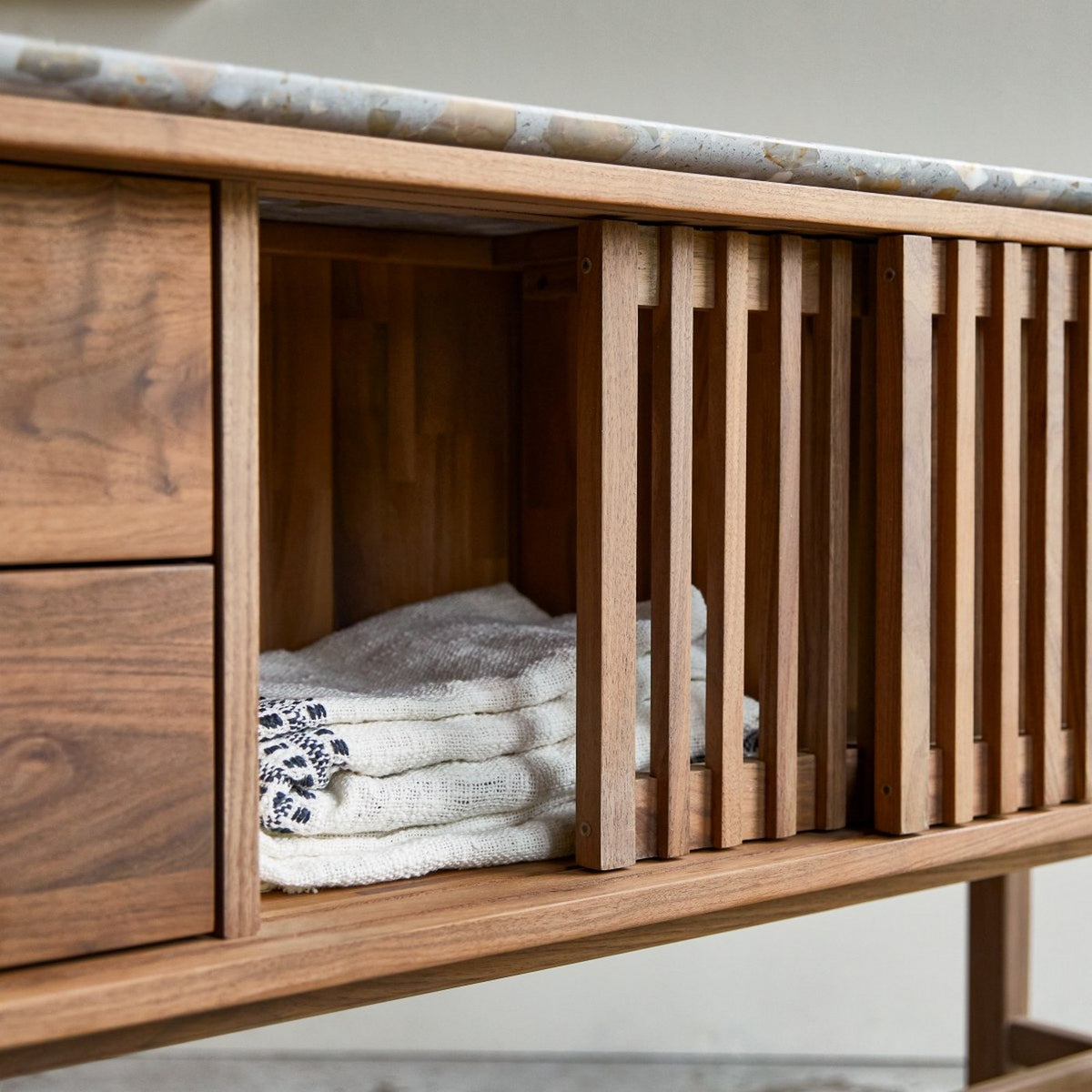 Isaure - Console - Noyer - Marron
