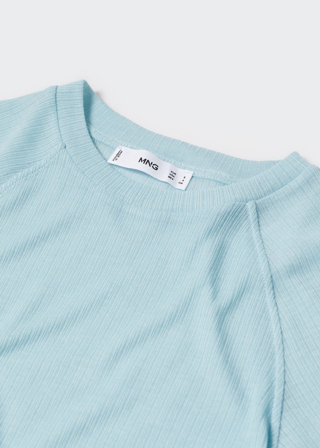 Camiseta con Detalle de Costura - Sky Blue