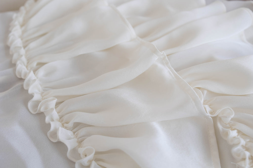 Le Carmen Blouse - Ecru
