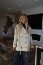 Diana Beige - Gabardina oversize