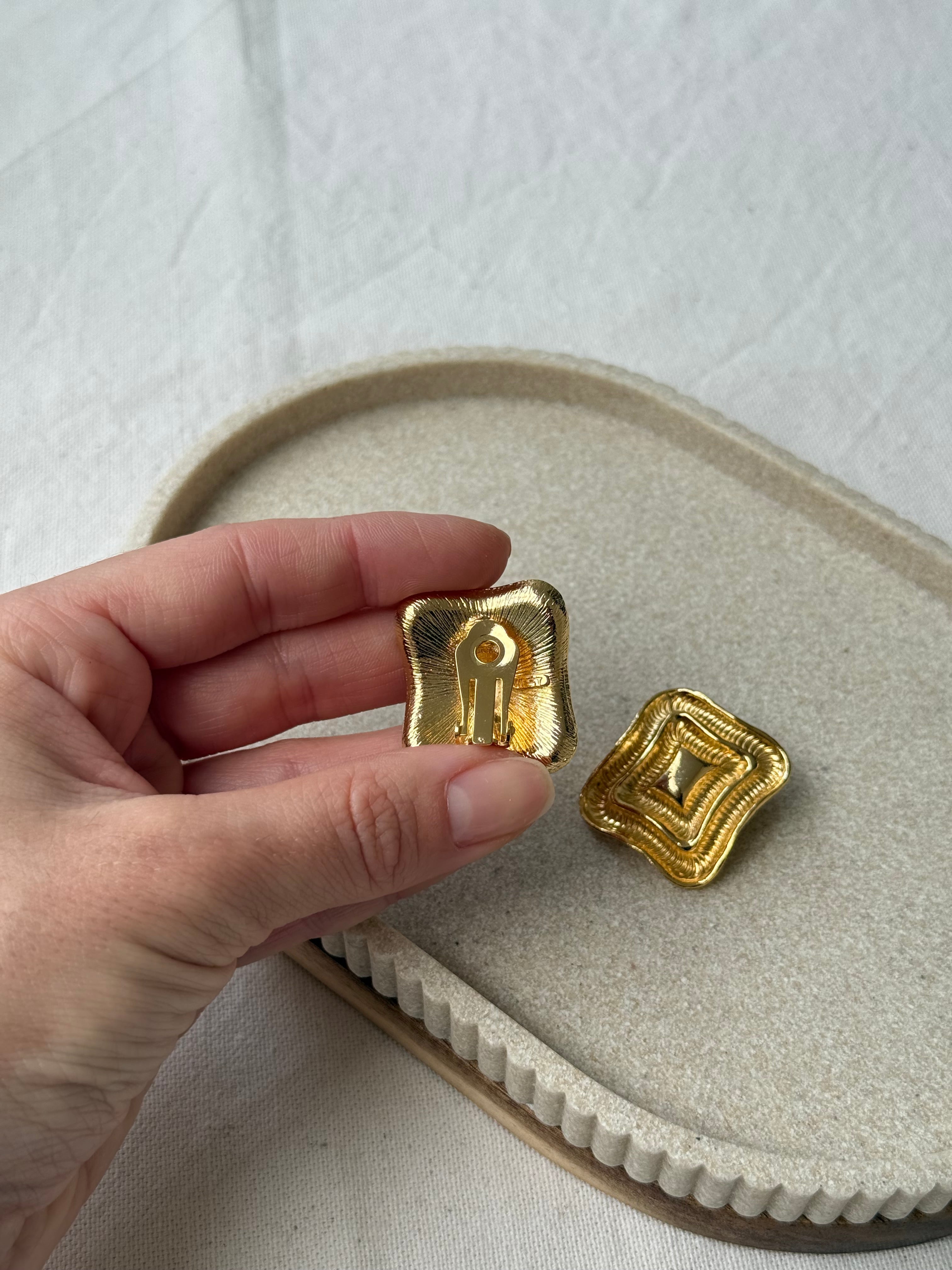 Boucles D’Oreilles Vintage - Rectangles Texturés Dorés