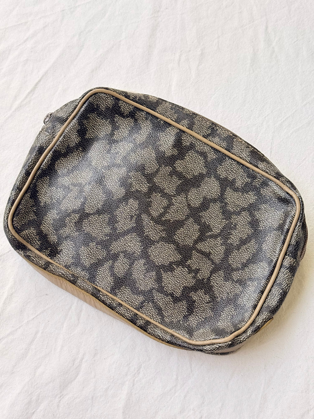 Trousse Yves Saint Laurent Vintage - Motif Animalier