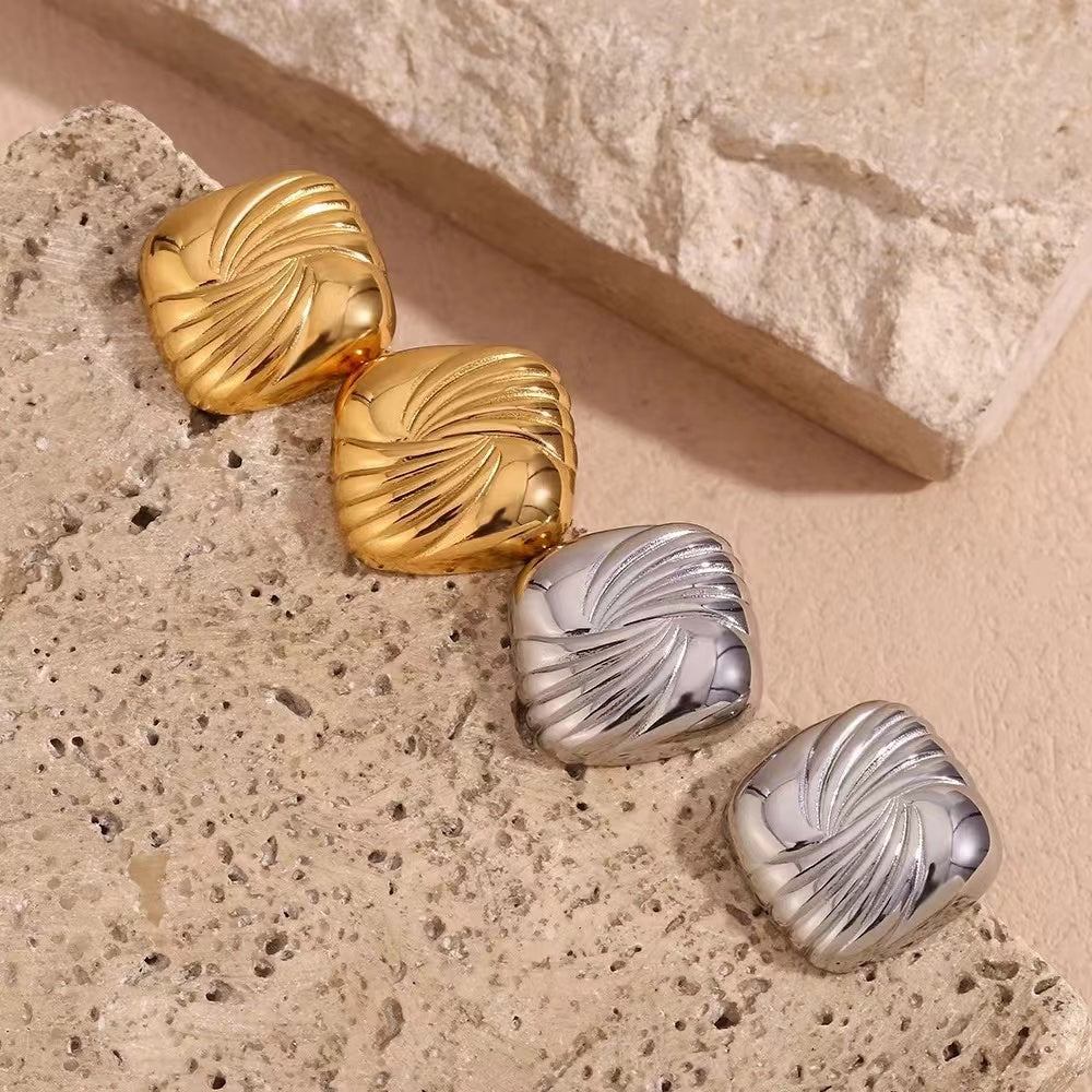 Moon Earrings