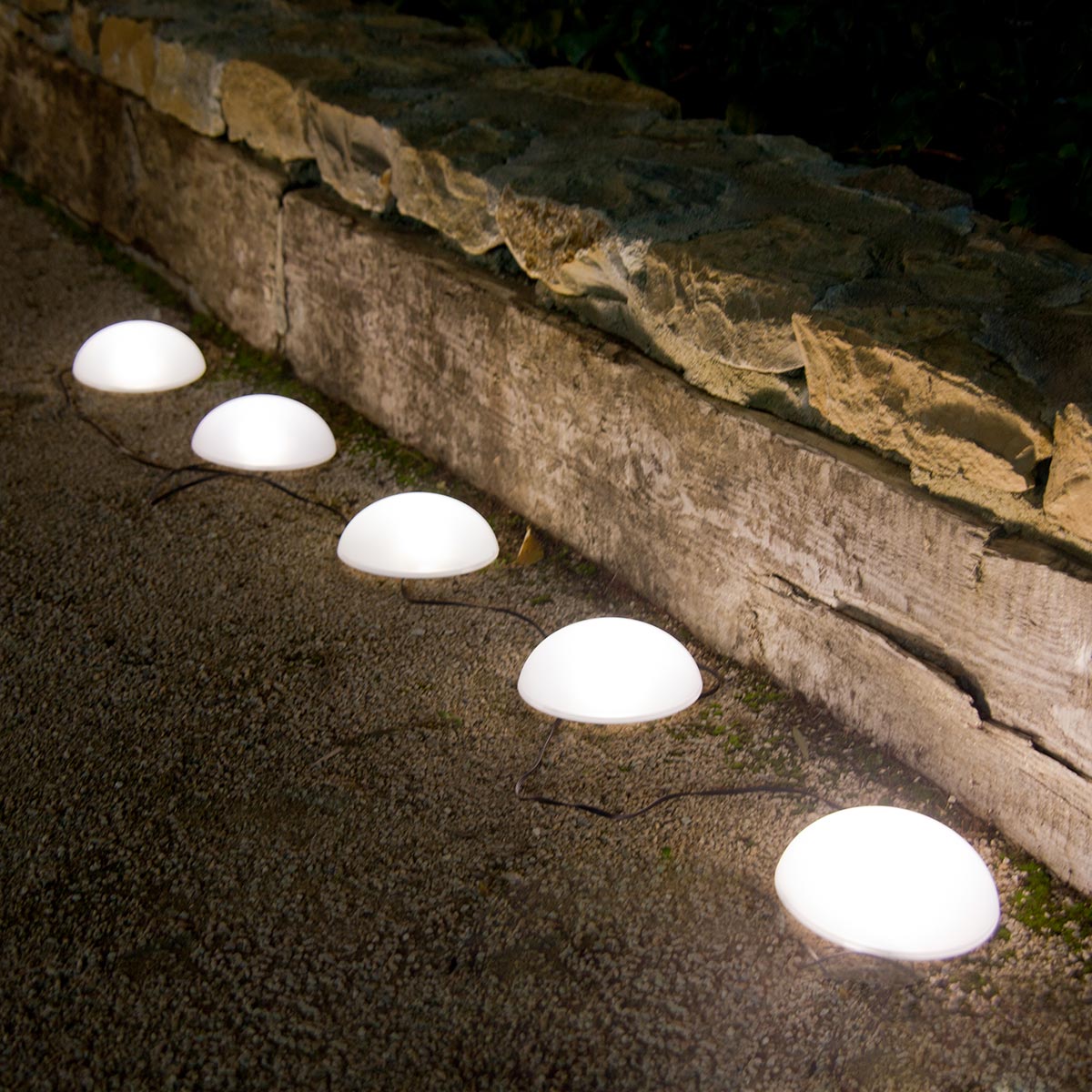 5 bolas solares semiluminosas para insertar señalización LED blanca MEDIA LUNA ∅15 cm - REDDECO.com
