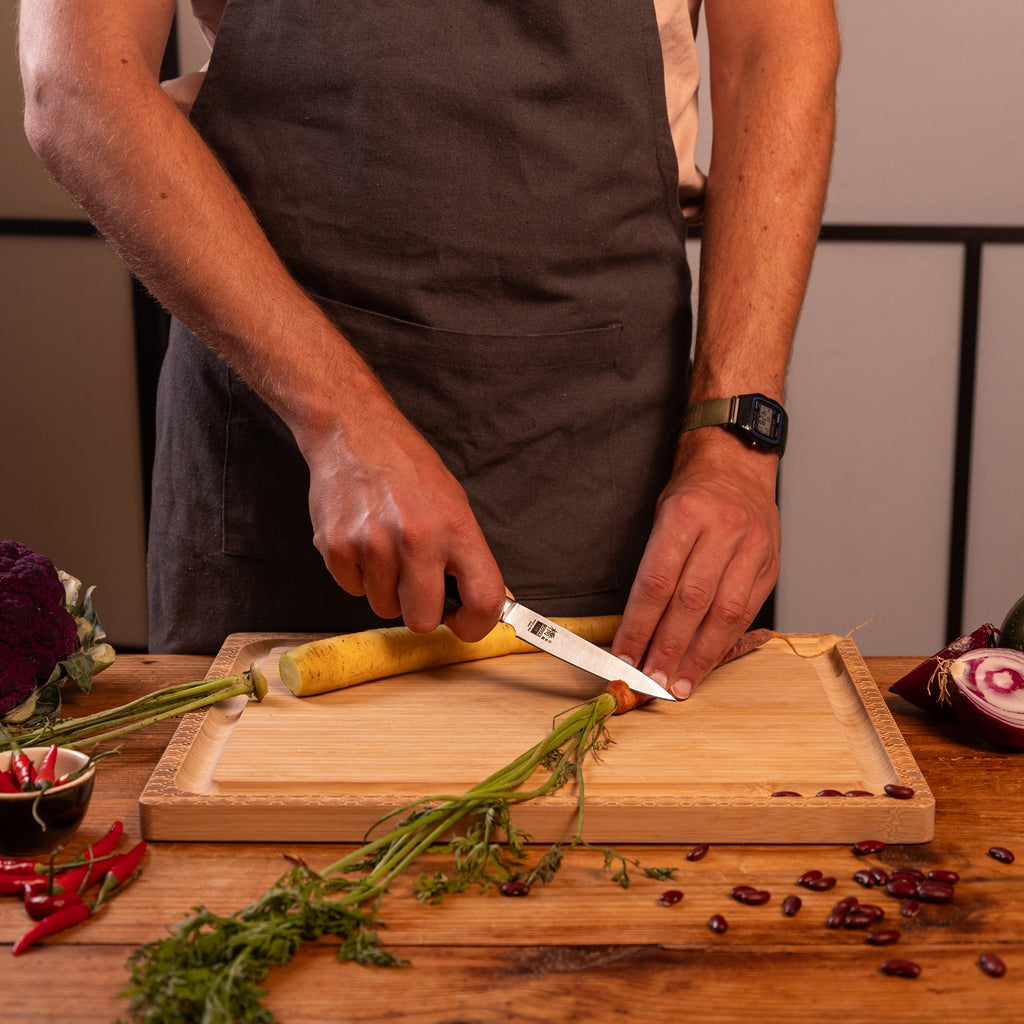 Hashi Classic Collection - 4 Piece Deluxe Basic Set: 2 Knives + 2 Accessories