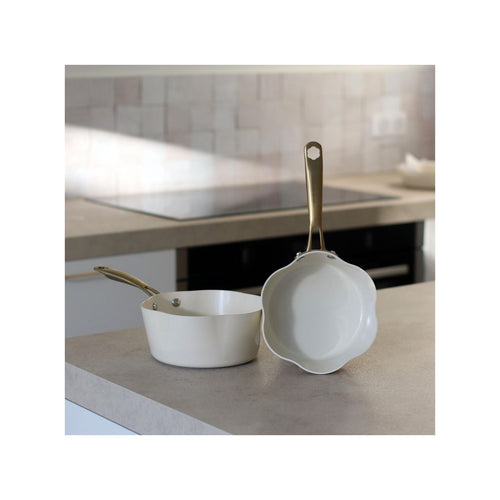 Dahlia Saucepan in Recycled Aluminum, Beige - 18cm