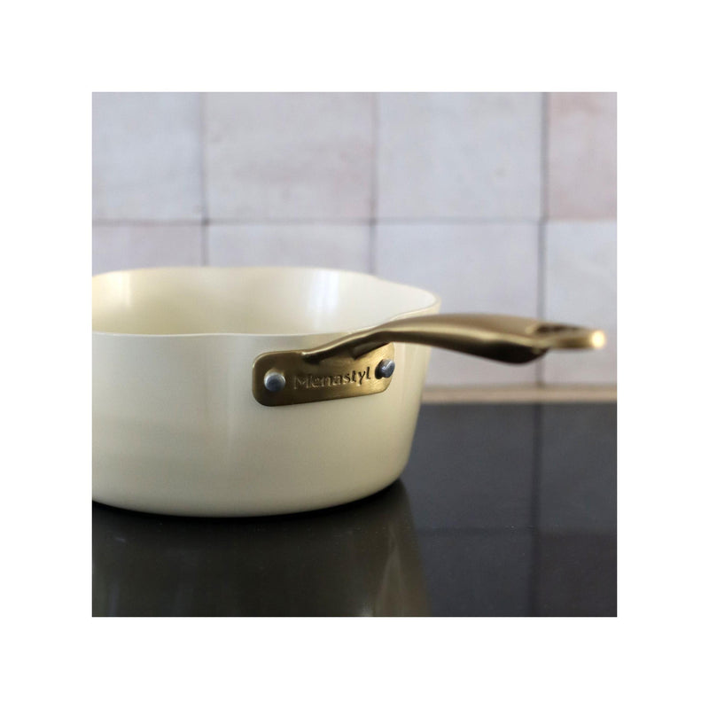 Dahlia Saucepan in Recycled Aluminum, Beige - 18cm