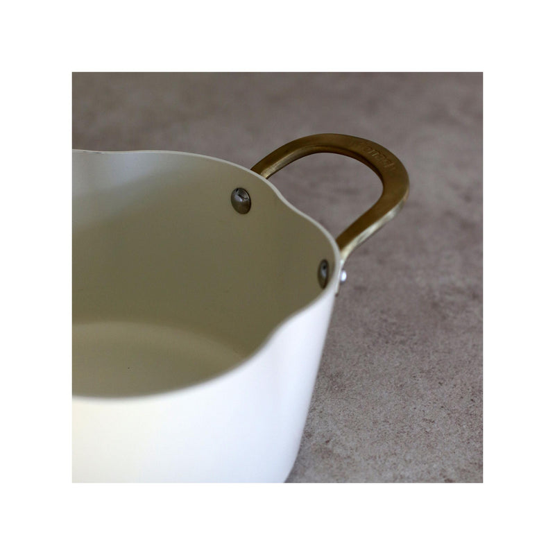 Dahlia Recycled Aluminum Casserole Dish, Beige, with Lid - 24cm