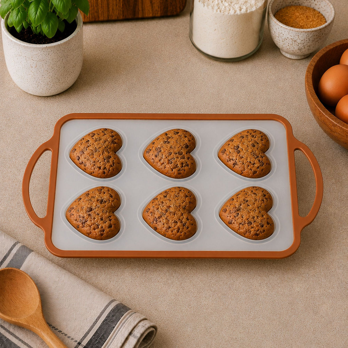 Mady - 6-Cup Heart Baking Tin - Silicone Carbon Steel