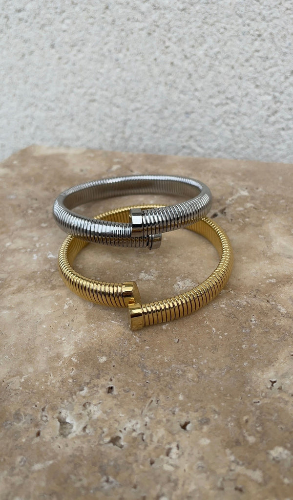 Bracciale rigido a serpente