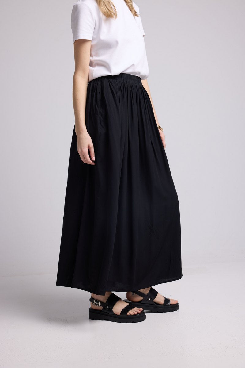 Falda Larga - Negro