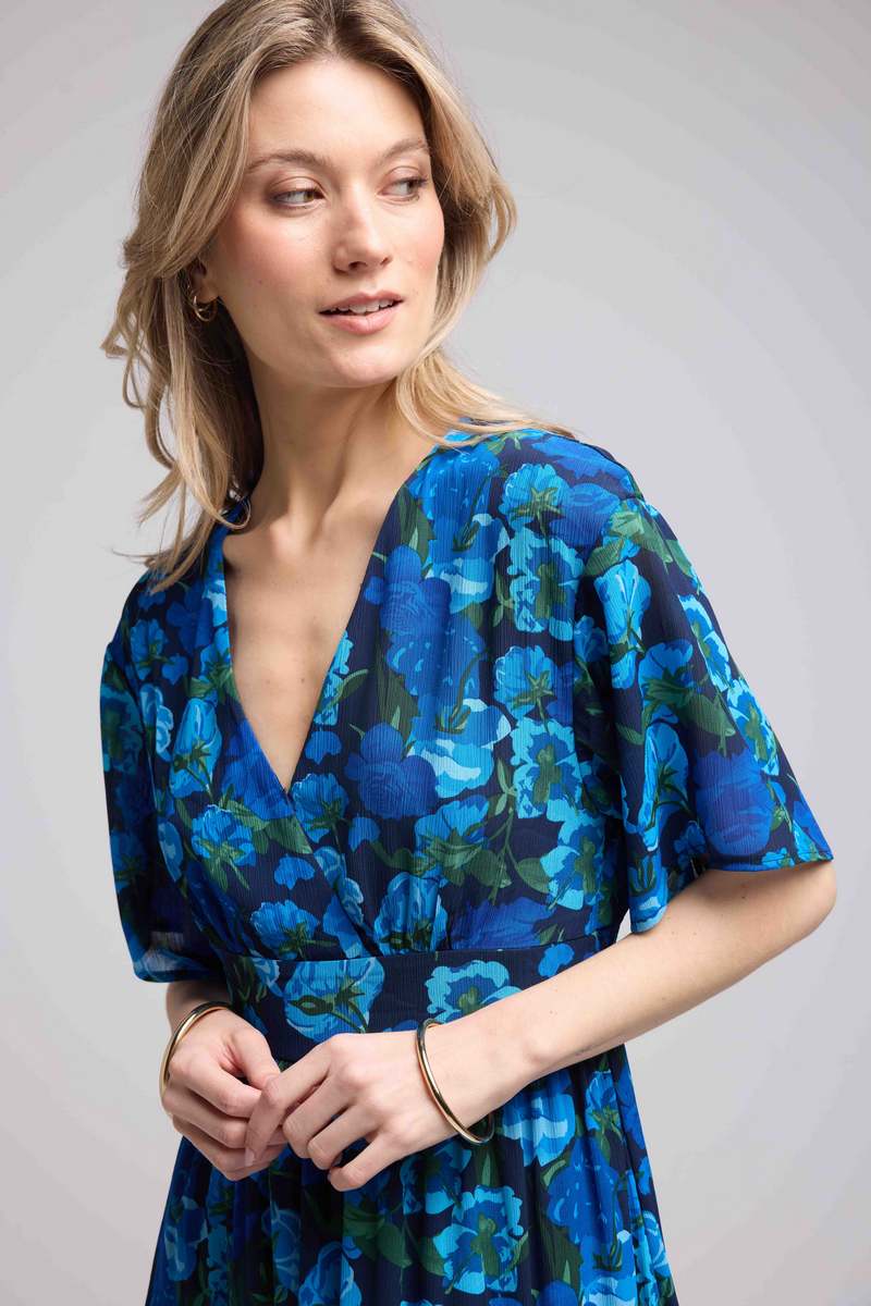 Vestido Largo Manga Corta - Flores Azules