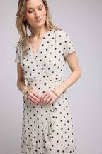 Robe Courte Manches Courtes - Pois Blanc