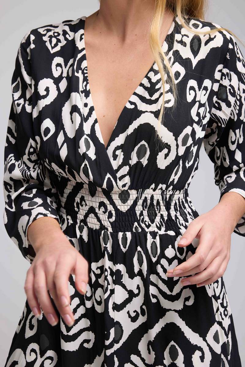Vestido largo de manga larga - Negro