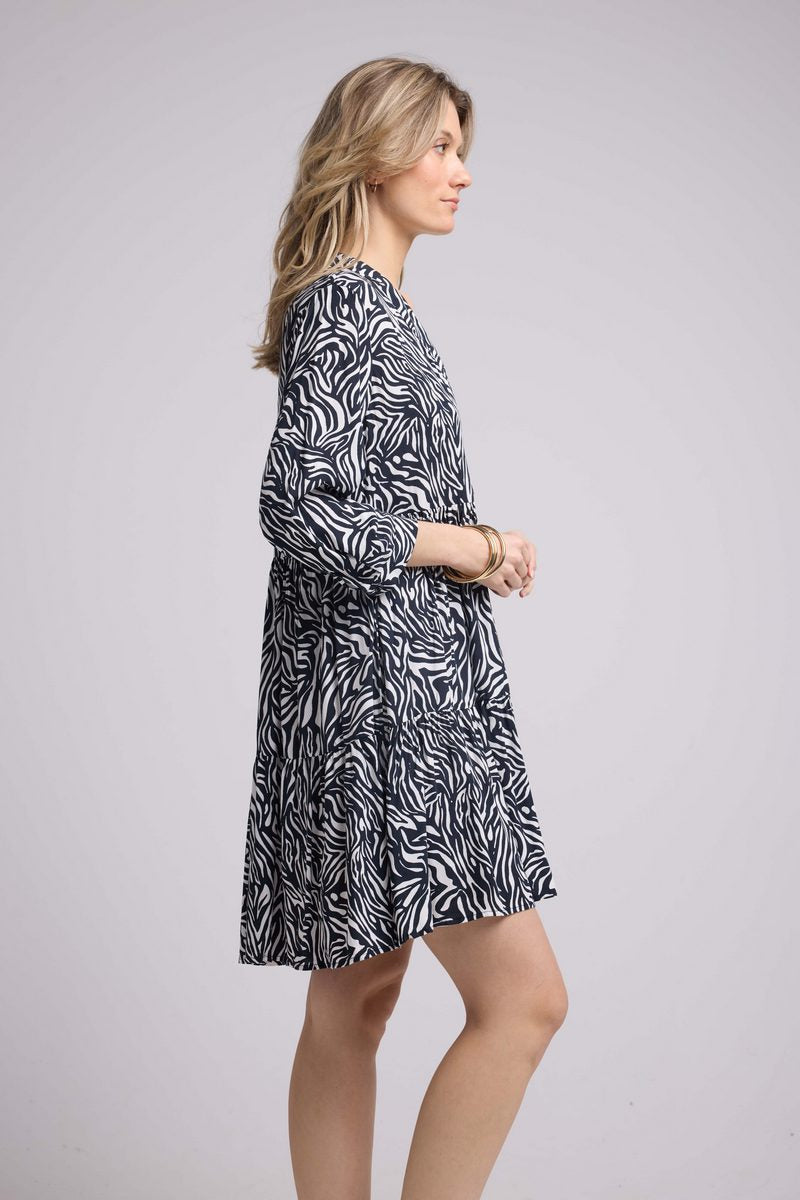 Vestido Corto Manga Larga - Negro