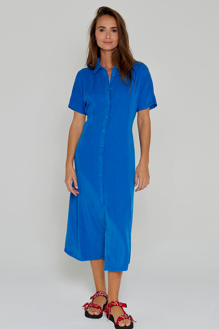 #couleur_electric-blue