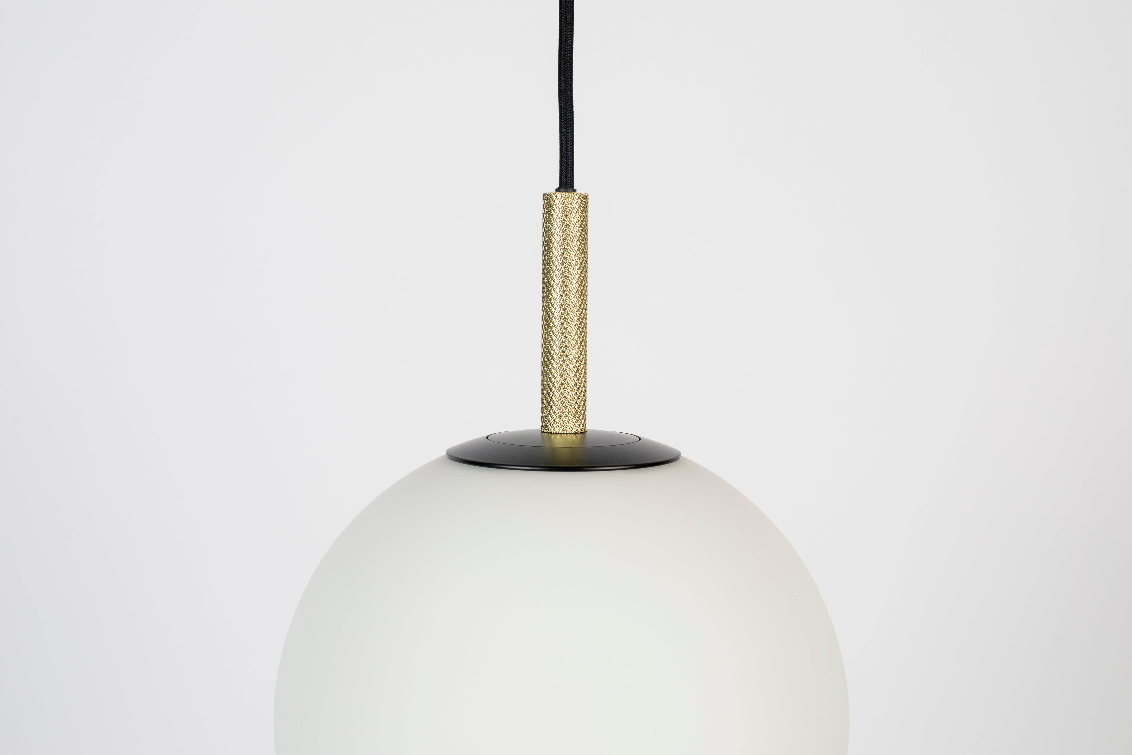Orion 25 - Pendant light - Glass - Black