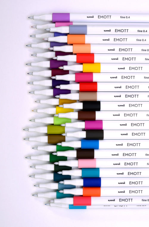 Coffret 40 Feutres - Emott By Uni-Ball