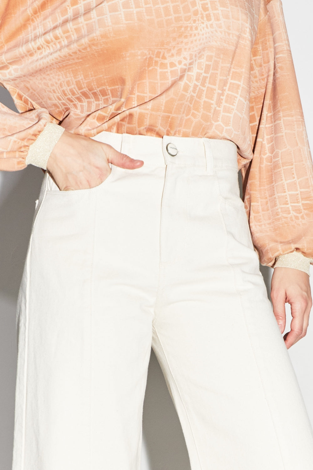 Swiggy Natural Palazzo Jeans - White