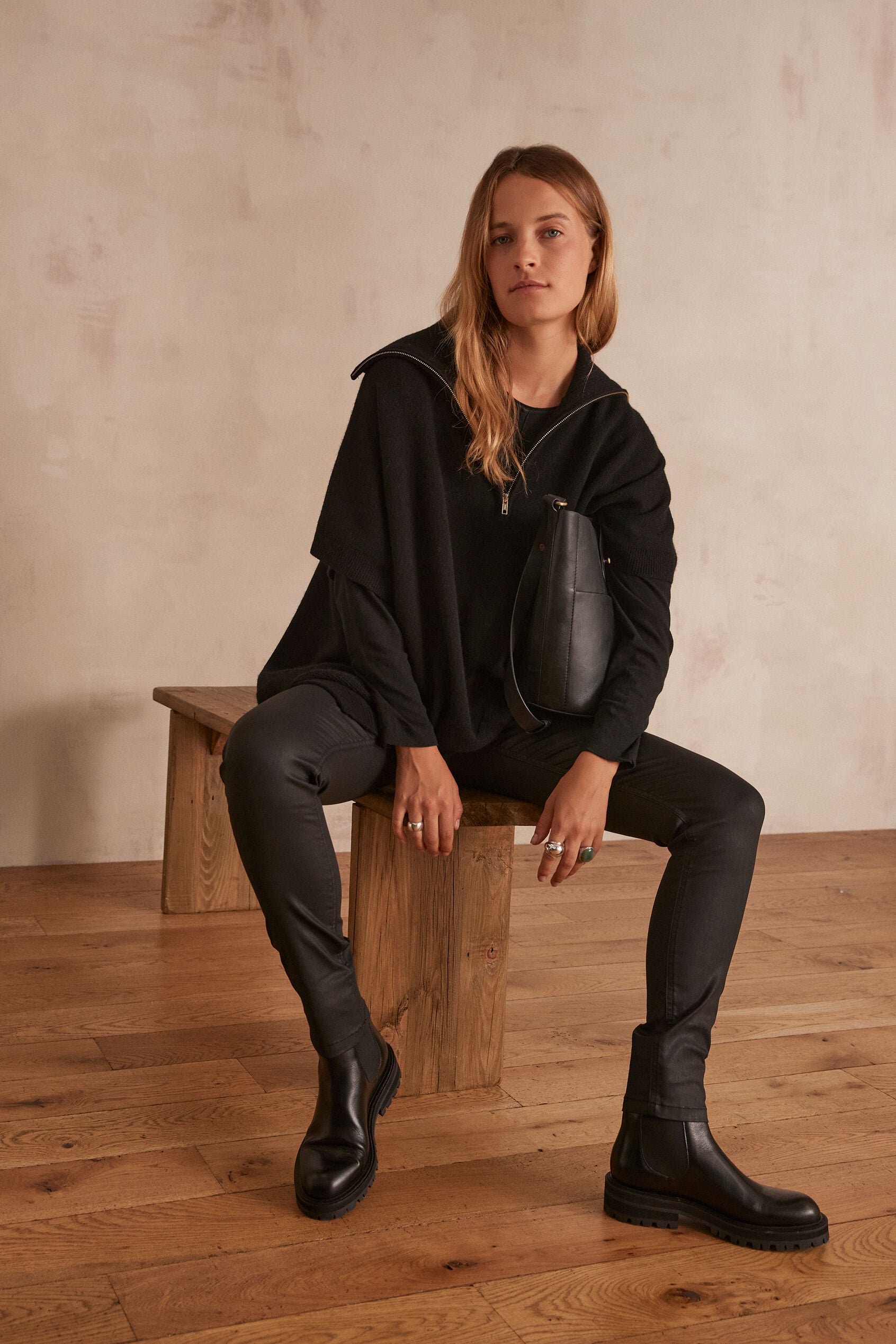 Suzy Coated Trousers - Black
