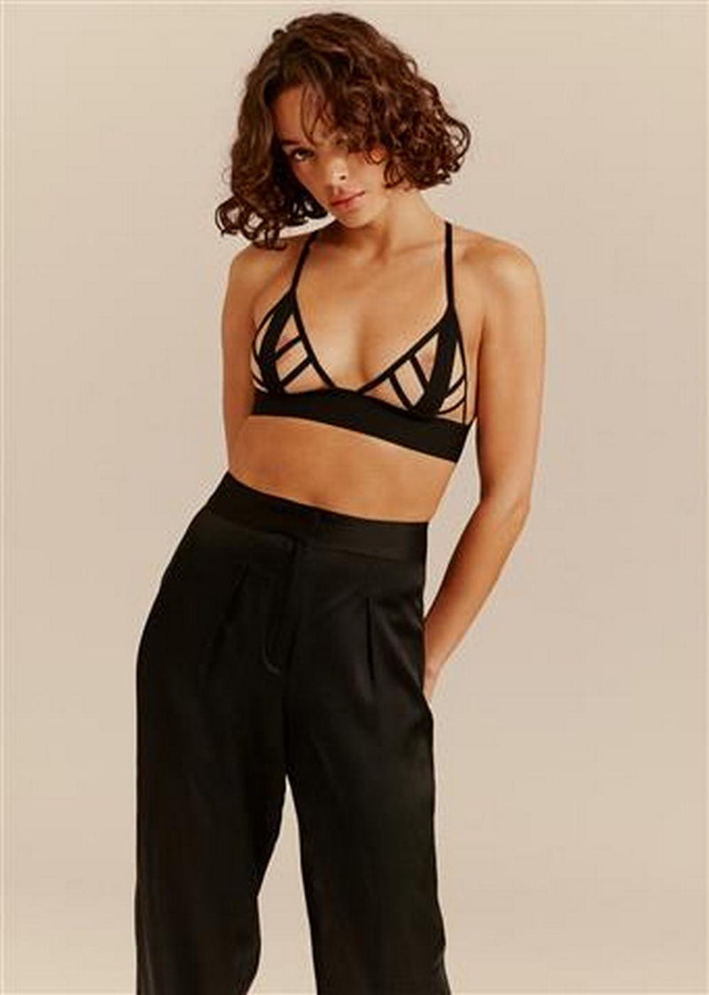 Triangle Dark Shadow - Black