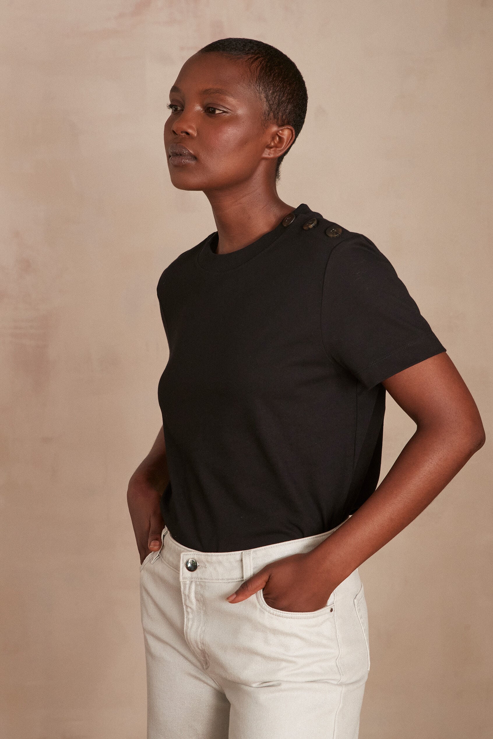 Damien T-shirt - Black