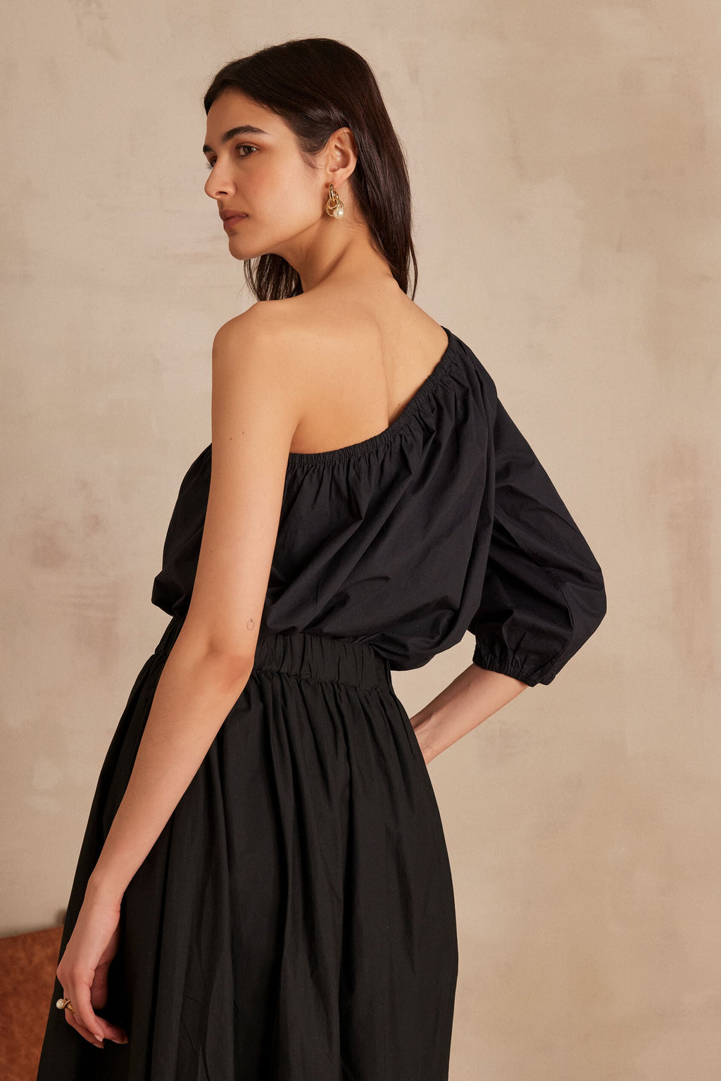 Choulder Plain Blouse - Black