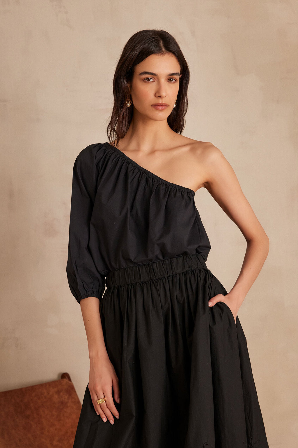 Choulder Plain Blouse - Black