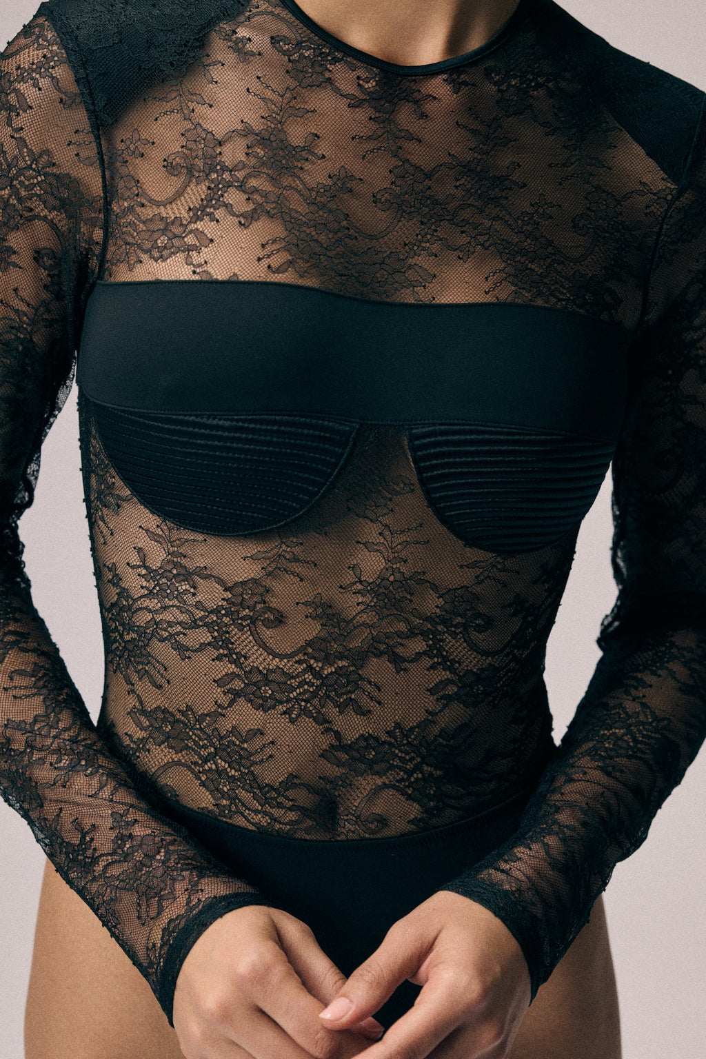 Body Palace - Black