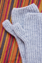 Ana Gloves - Light Heather