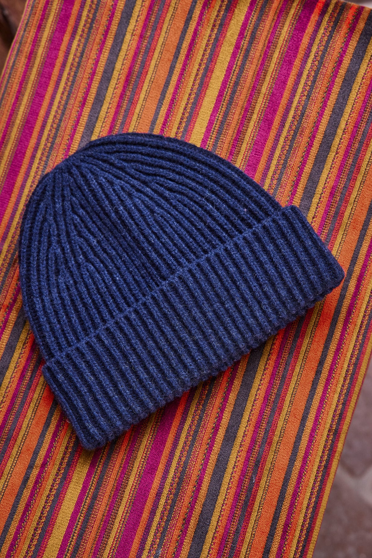 Victor Beanie - Light Washed