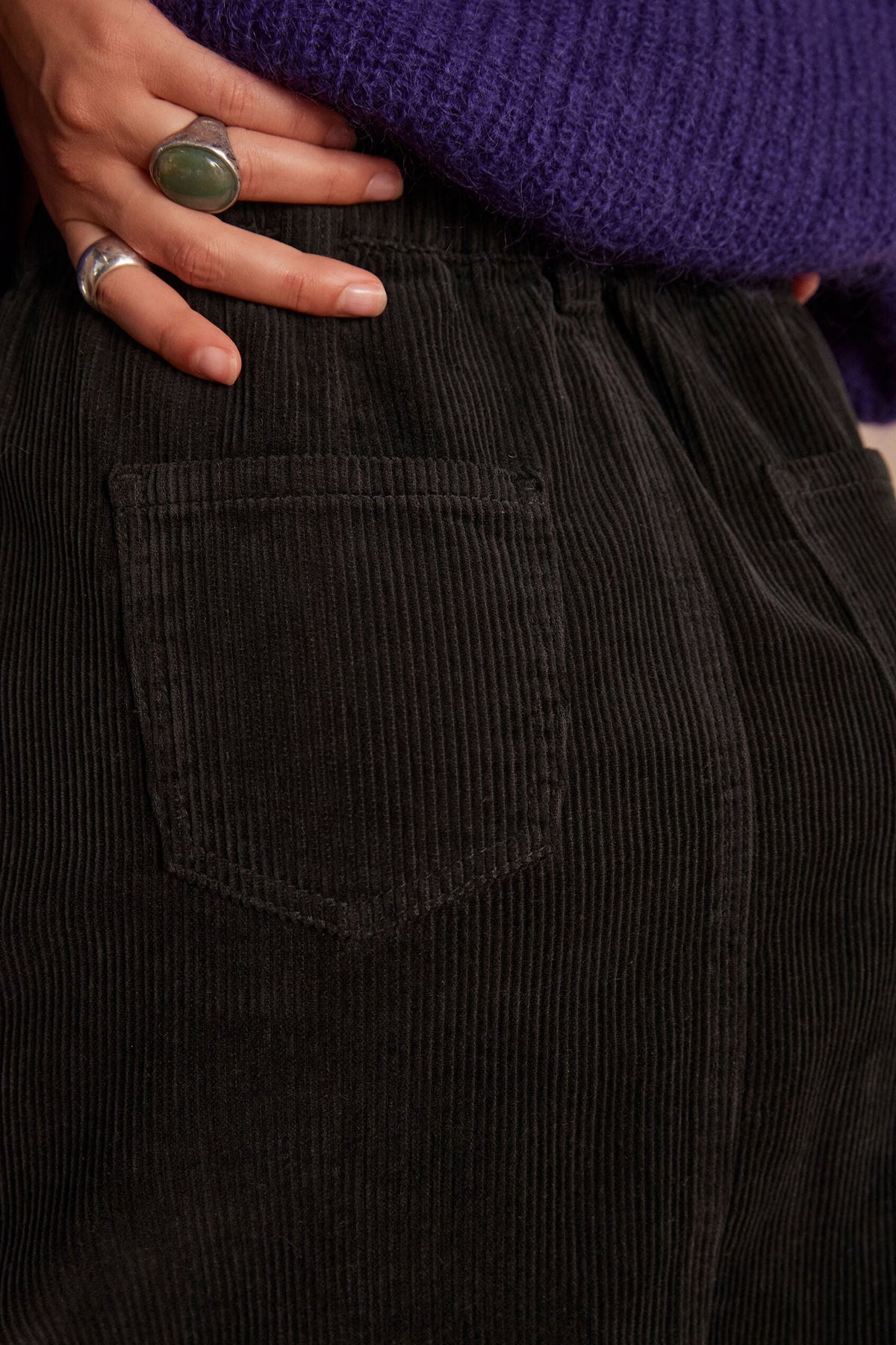Flowing Billie Velvet - Black