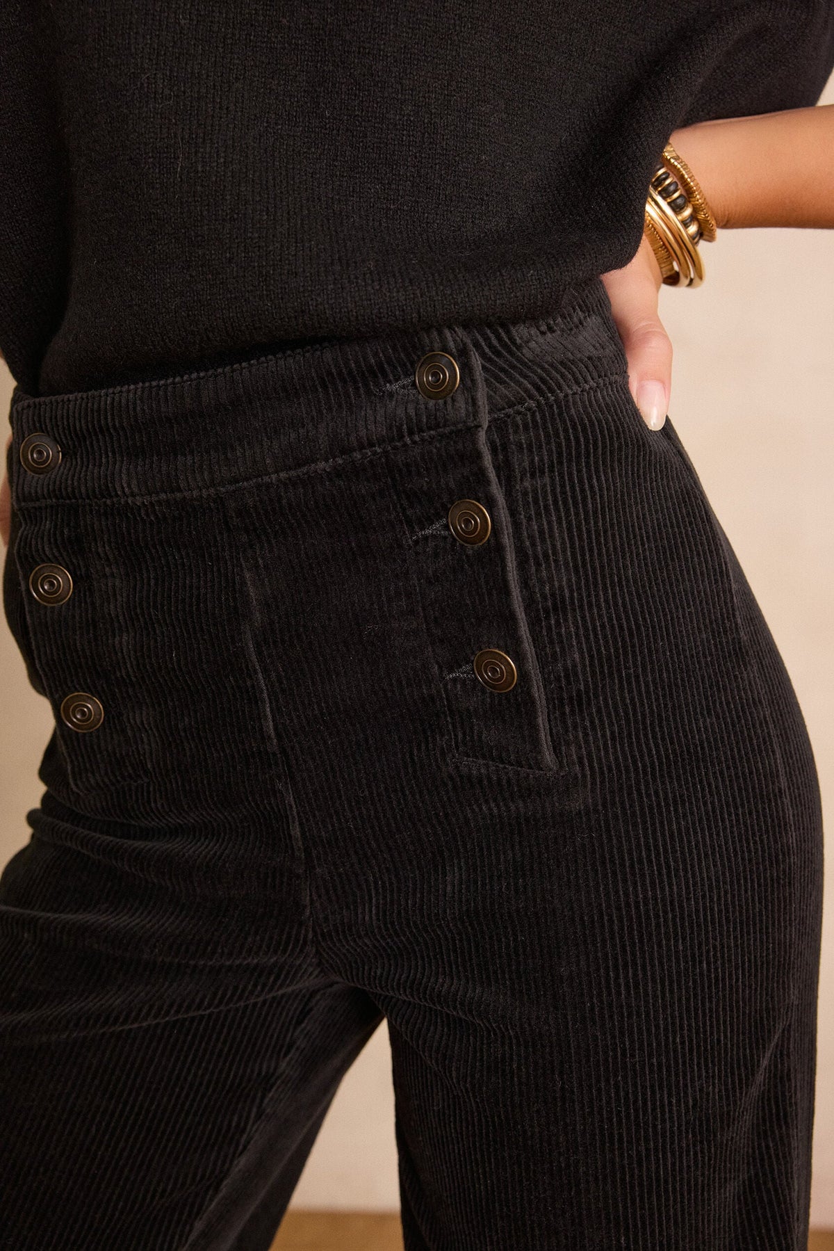 Oxan Velvet Trousers - Black