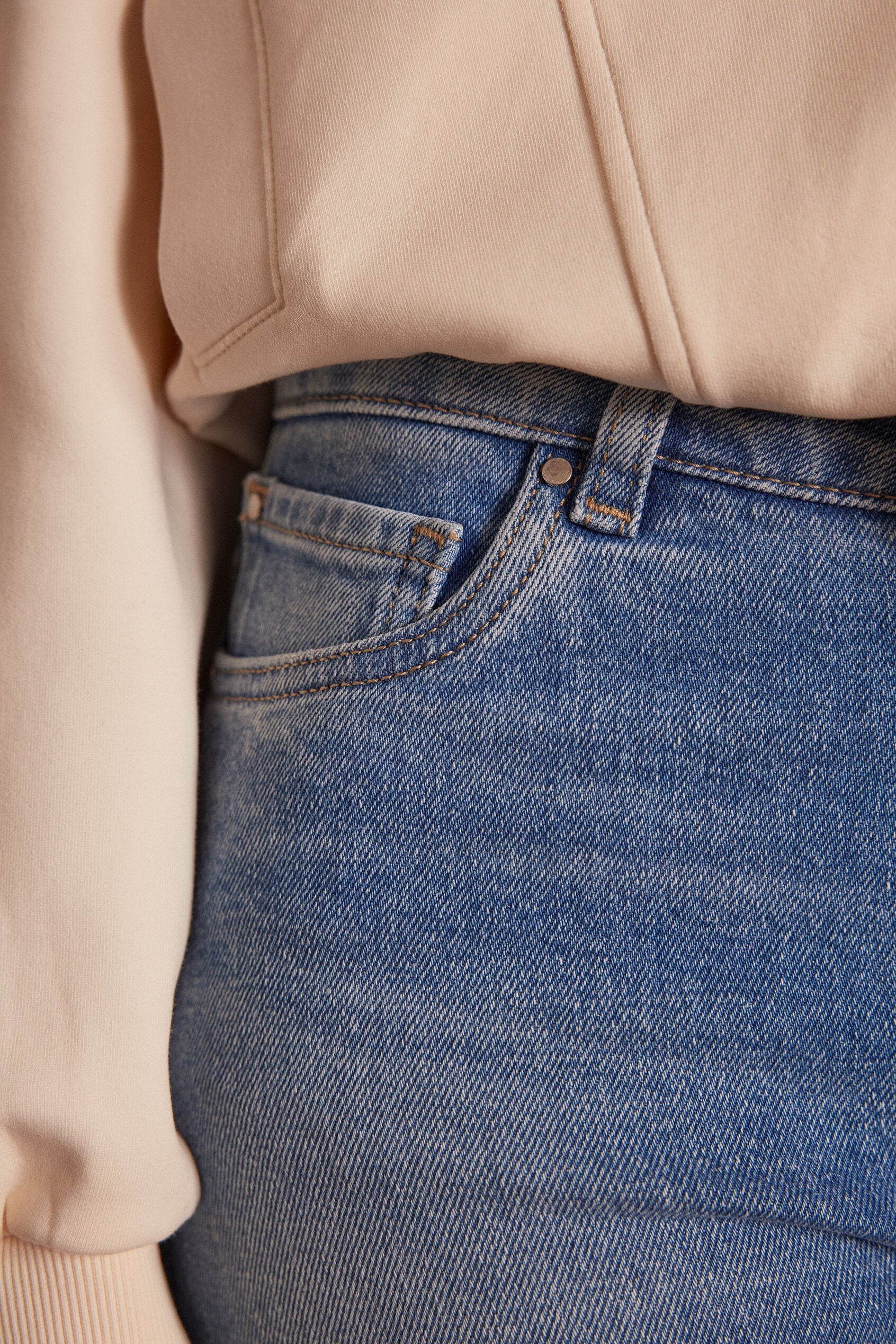 Delia Cropped Denim Trousers - Light Wash