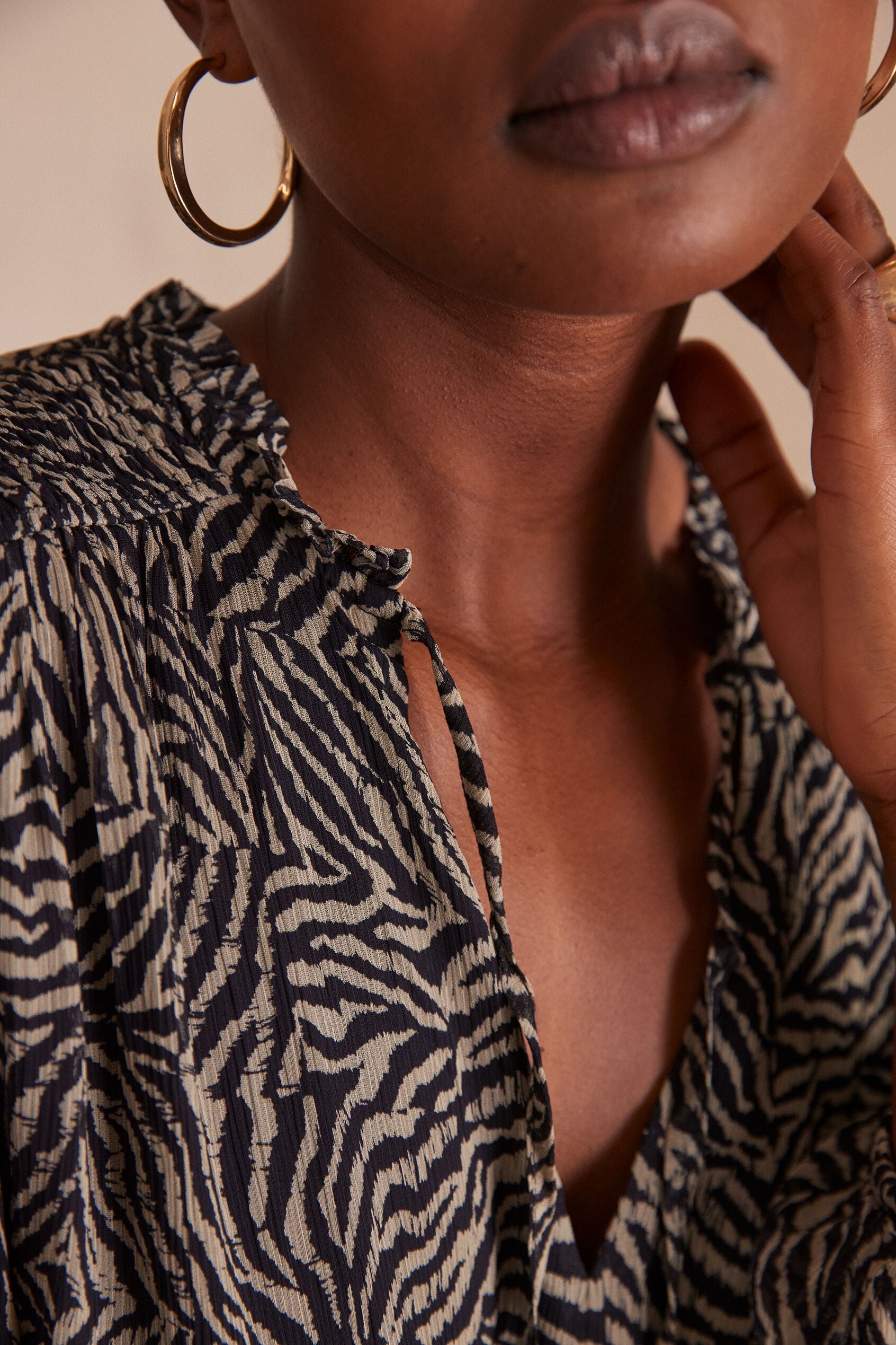 Prisca Zebra Print Blouse - Black