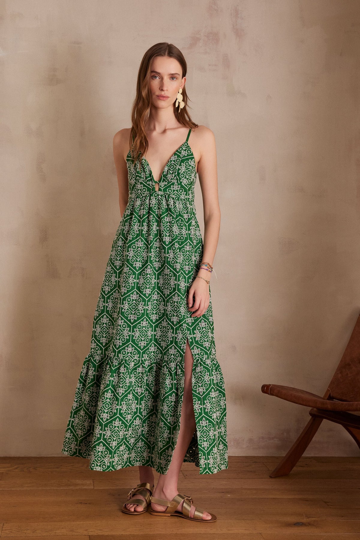 Lizzie Embroidered Flowy Dress - English Green