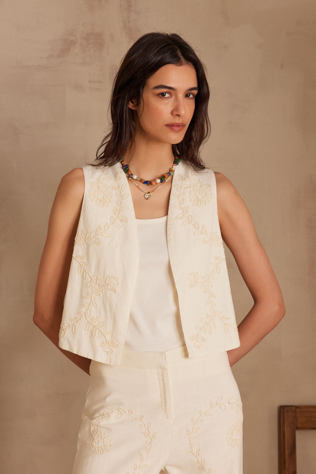 Embroidered Caya Cardigan - Ecru