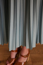 Darcy Fluid Pleated - Leaf