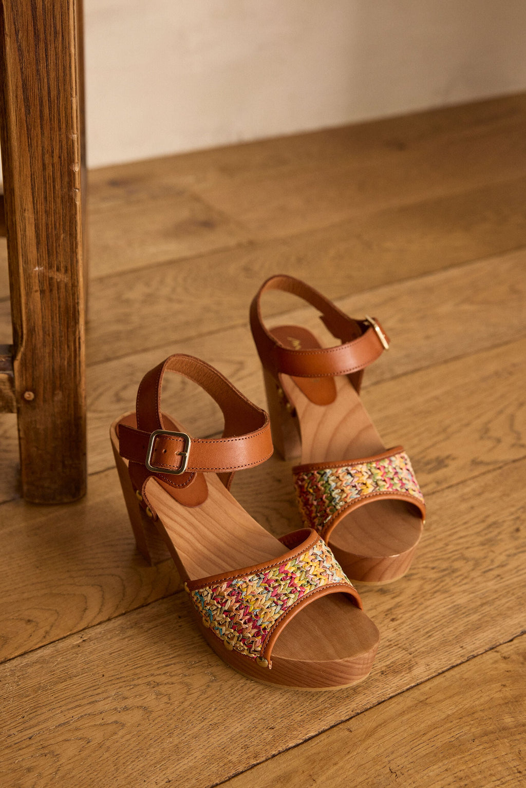 Marcus Sandals - Gold