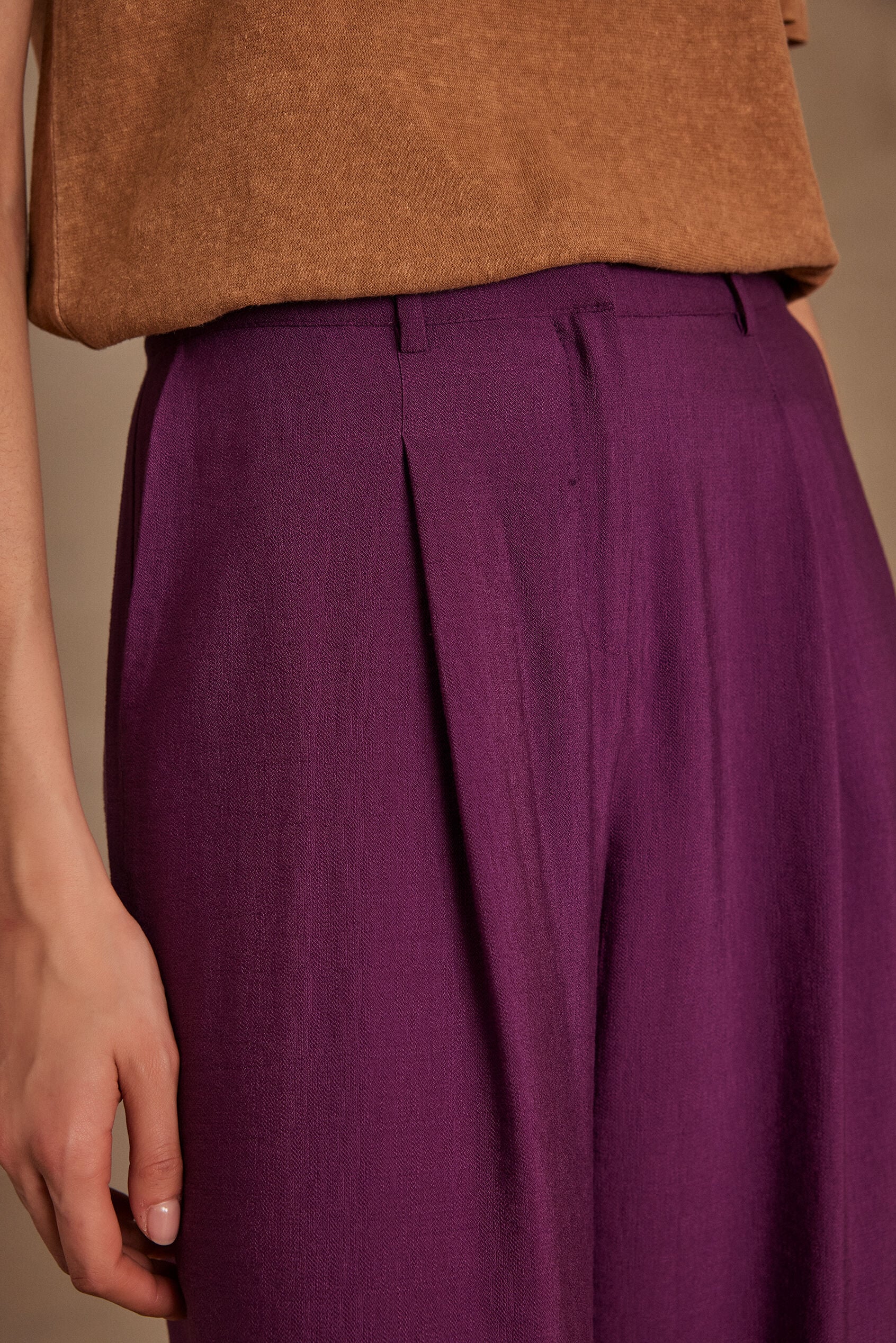 Flaubert Plain Trousers - Dark Fuchsia