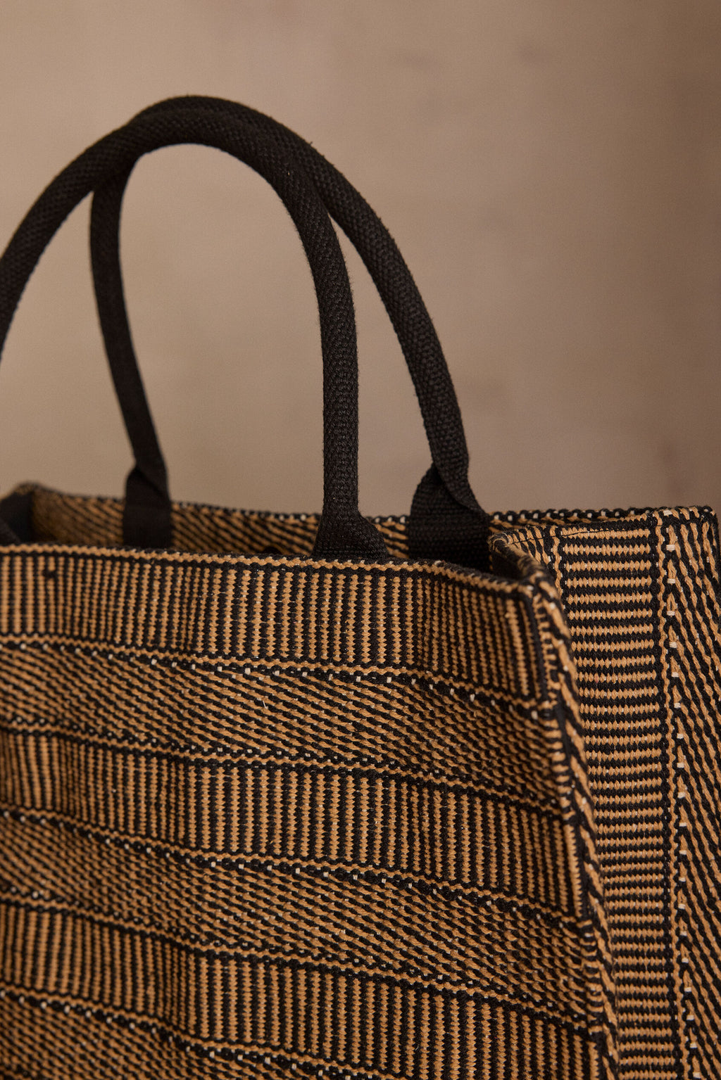 Robin Tote Bag - Black