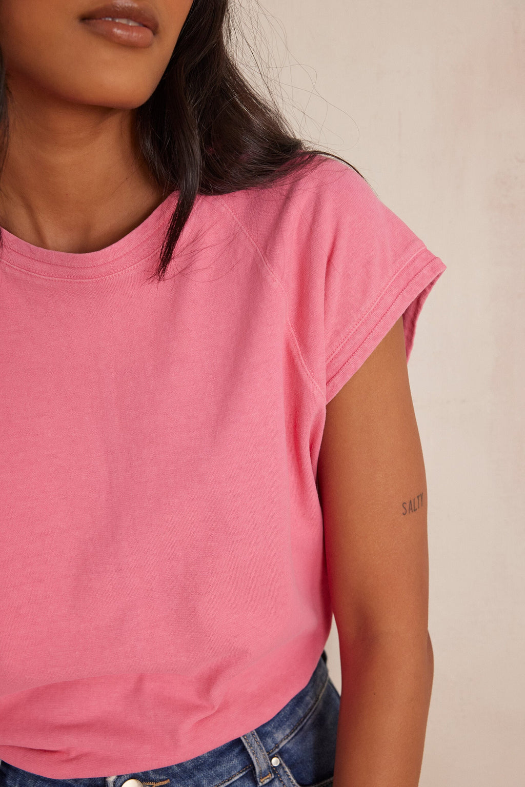 Aura T-shirt - Redcurrant