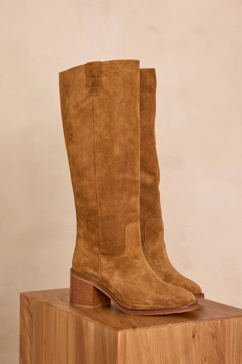 Victoria Boots - Light Camel