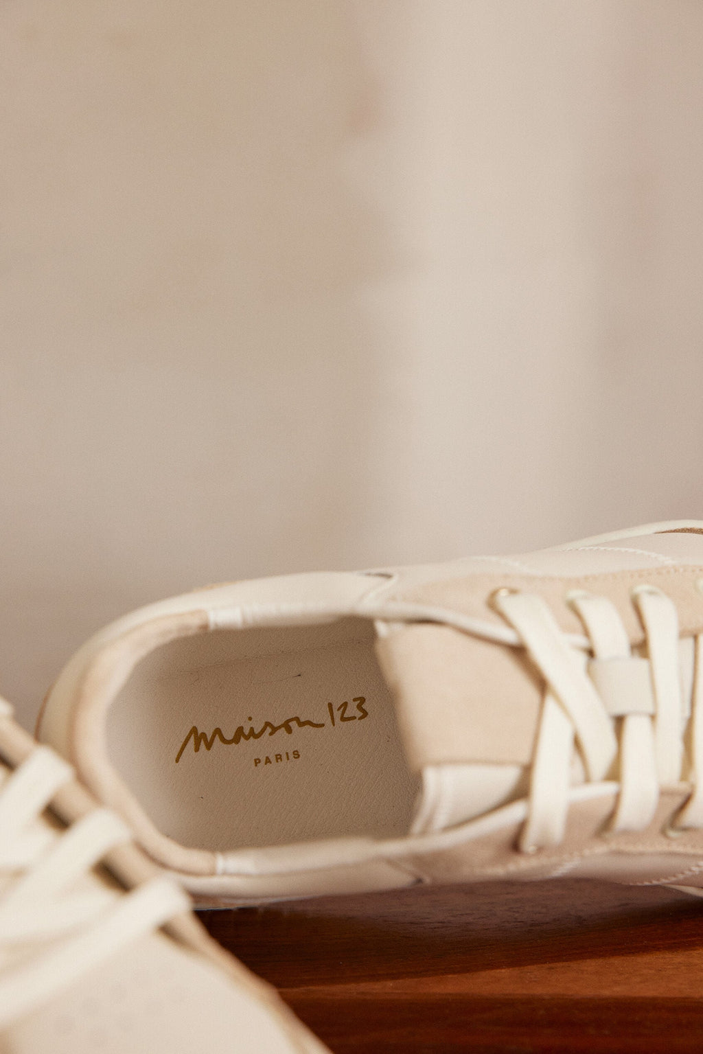 Velora Trainers - Beige