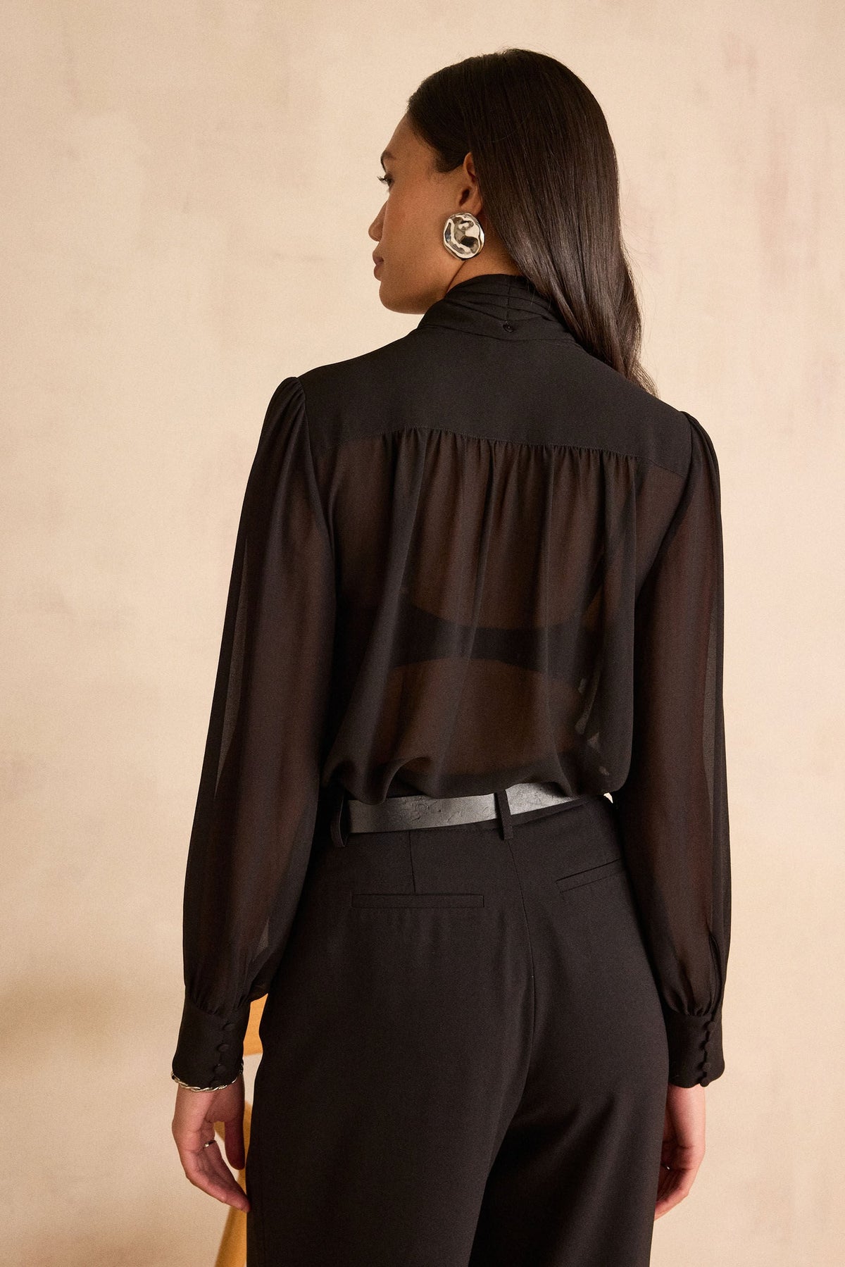 Spirit Tie-Neck Blouse - Black