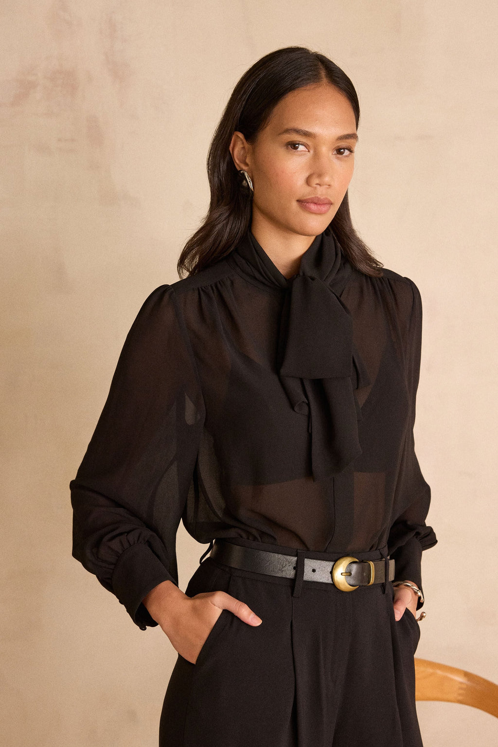 Spirit Tie-Neck Blouse - Black