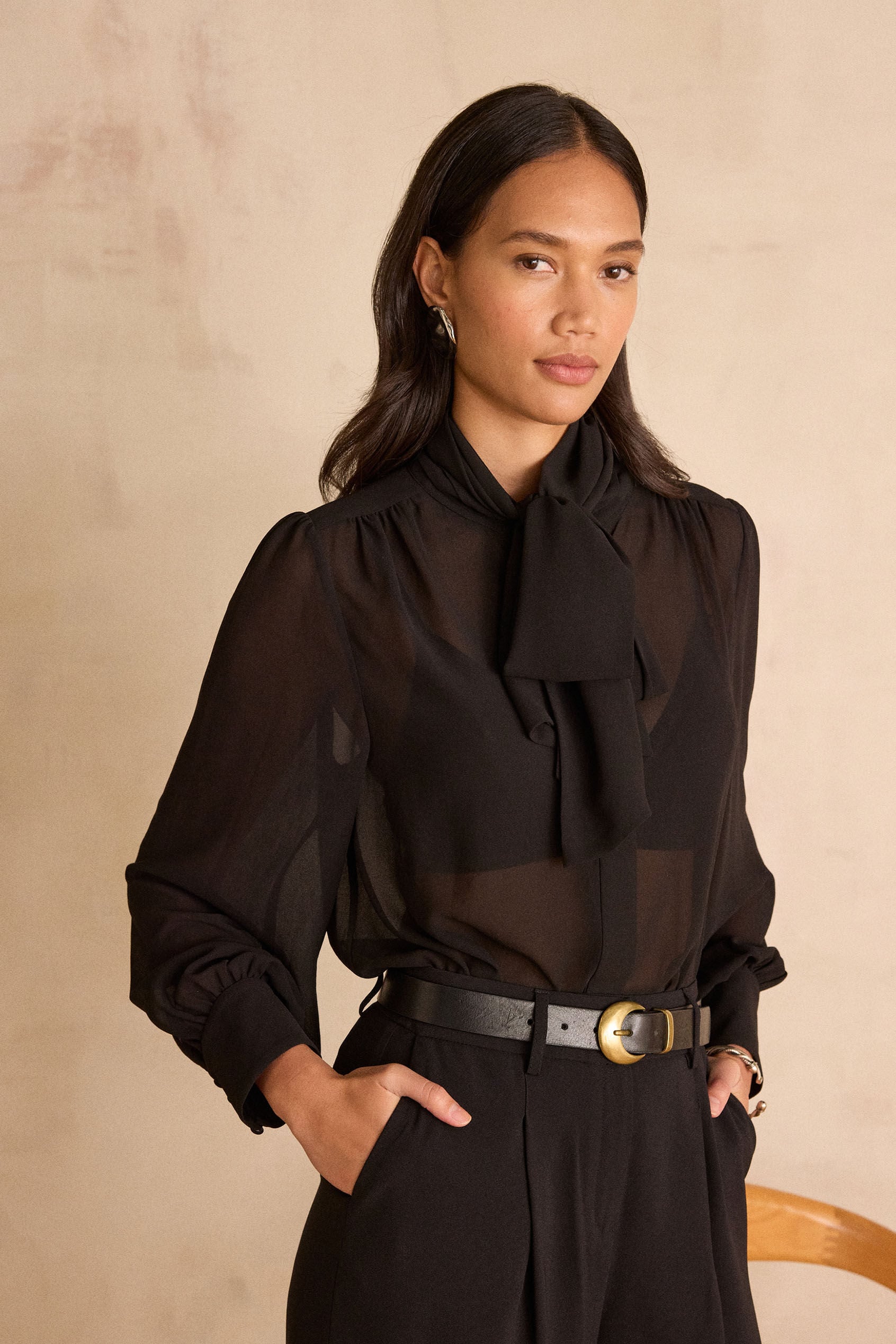 Spirit Tie-Neck Blouse - Black